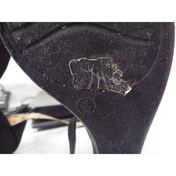 Rouge Helium Heels Sz 8 - Picture 7 of 8